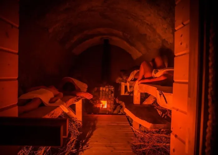 Saunowisko W Kragu - Straszydlo * Krąg