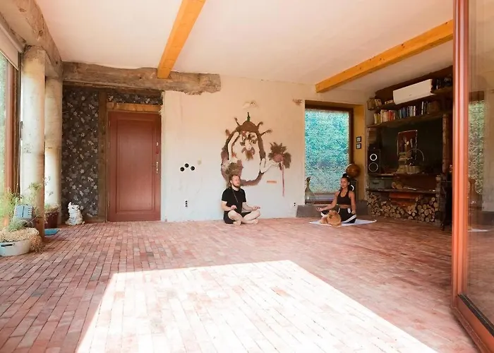 Saunowisko W Kragu - Straszydlo * Krąg